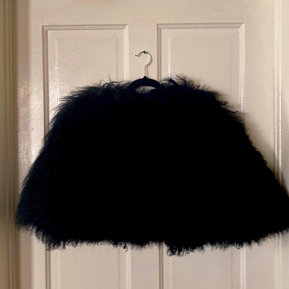 Black Adrienne Landau Shearling Cape/Shrug Medium